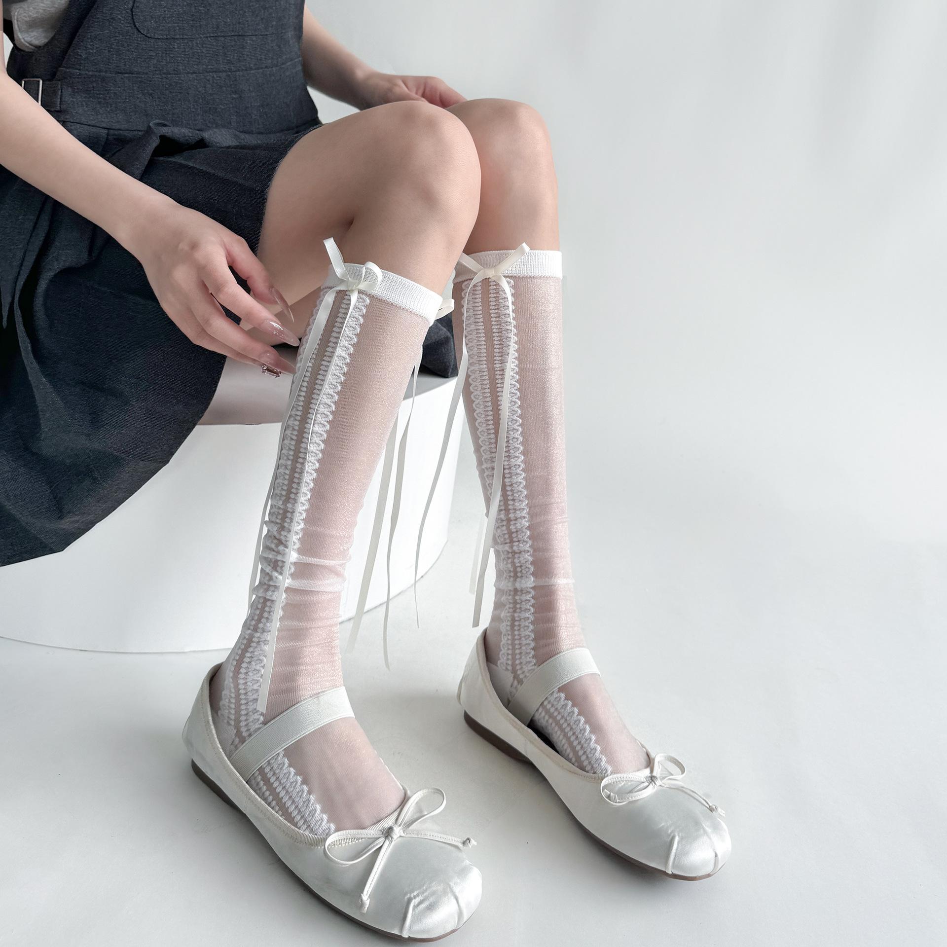 Японські жіночі панчохи Гольфи Ультратонкі прозорі нейлонові довгі шкарпетки JK Lolita Sweet Girls Lower Socks One Size
Японські жіночі панчохи Гольфи Ультратонкі прозорі нейлонові довгі шкарпетки JK Lolita Sweet Girls Lower Socks One Size