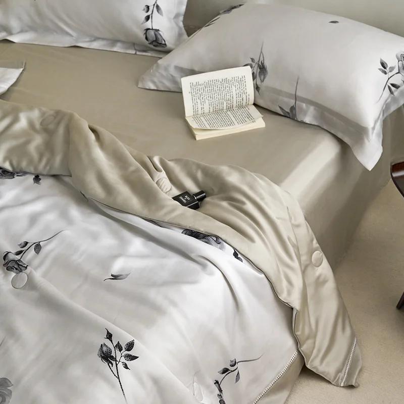 Class a Mulberry Silk Light Luxury Hollow out Airable Cover Summer Cool Digital Four-Piece Set 200x230cm 1pcs
Class a Mulberry Silk Light Luxury Hollow out Airable Cover Summer Cool Digital Four-Piece Set 200x230cm 1pcs