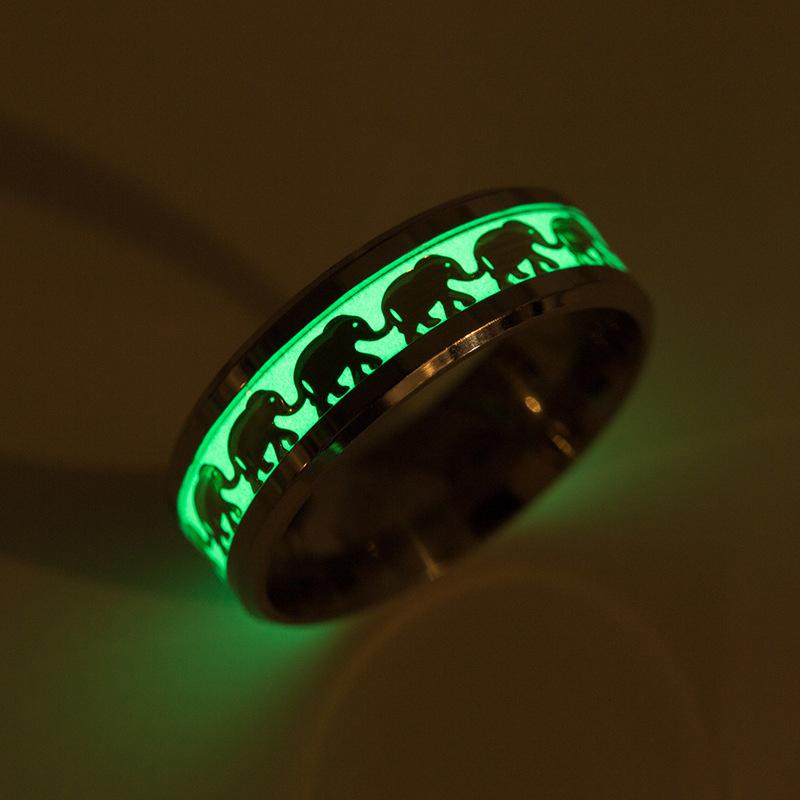 Men Finger Rings Luminous Stainless Steel Animal Domineering Dragon Green Fluorescent Glowing Ring Zircon Gifts Anillo Hombre 6
Men Finger Rings Luminous Stainless Steel Animal Domineering Dragon Green Fluorescent Glowing Ring Zircon Gifts Anillo Hombre 6
