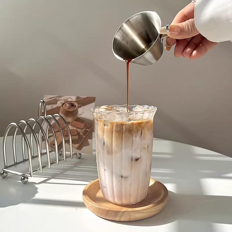 420ml 14oz Heat Resistant Transparent Glass Tumbler Cup Iced Latte Coffee Juice Cup Nordic Inner Ripple Glass Cup for Cafe Bar 401-500ml
420ml 14oz Heat Resistant Transparent Glass Tumbler Cup Iced Latte Coffee Juice Cup Nordic Inner Ripple Glass Cup for Cafe Bar 401-500ml