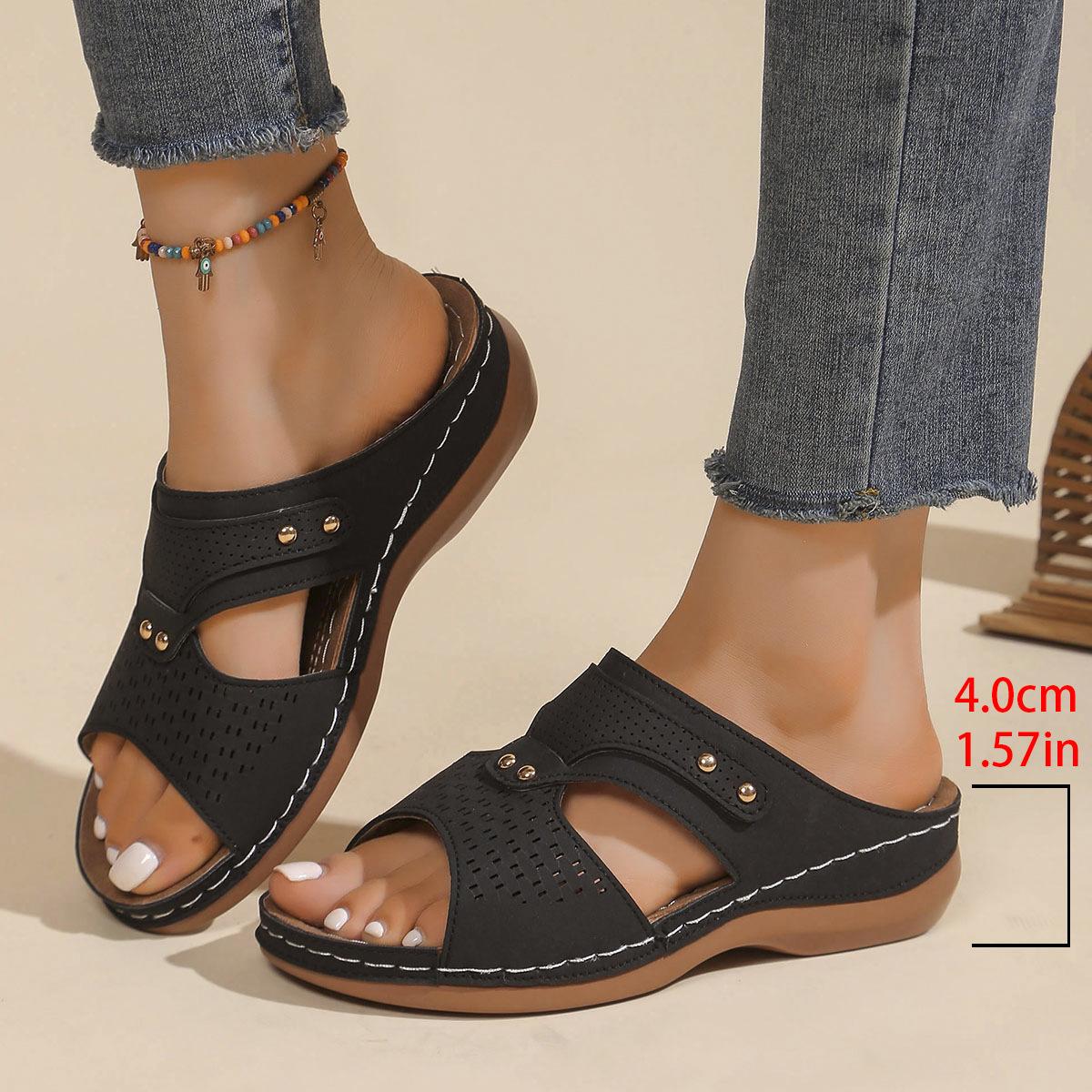 New large size crossed slippers retro round head wedge comfortable one-word cool slippers women 36 білий
New large size crossed slippers retro round head wedge comfortable one-word cool slippers women 36 білий