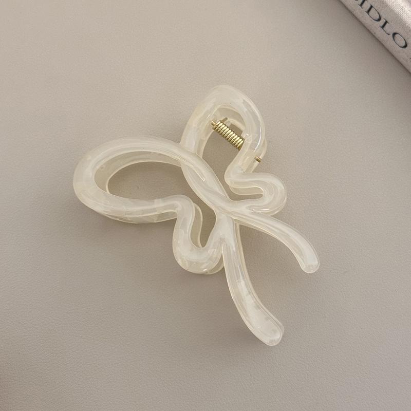 Sweet Hollow Out Butterfly Large Hair Claw Fashion Shark Clip For Women Girls Ponytail Hairpins Headwear Hair Accessories
Sweet Hollow Out Butterfly Large Hair Claw Fashion Shark Clip For Women Girls Ponytail Hairpins Headwear Hair Accessories