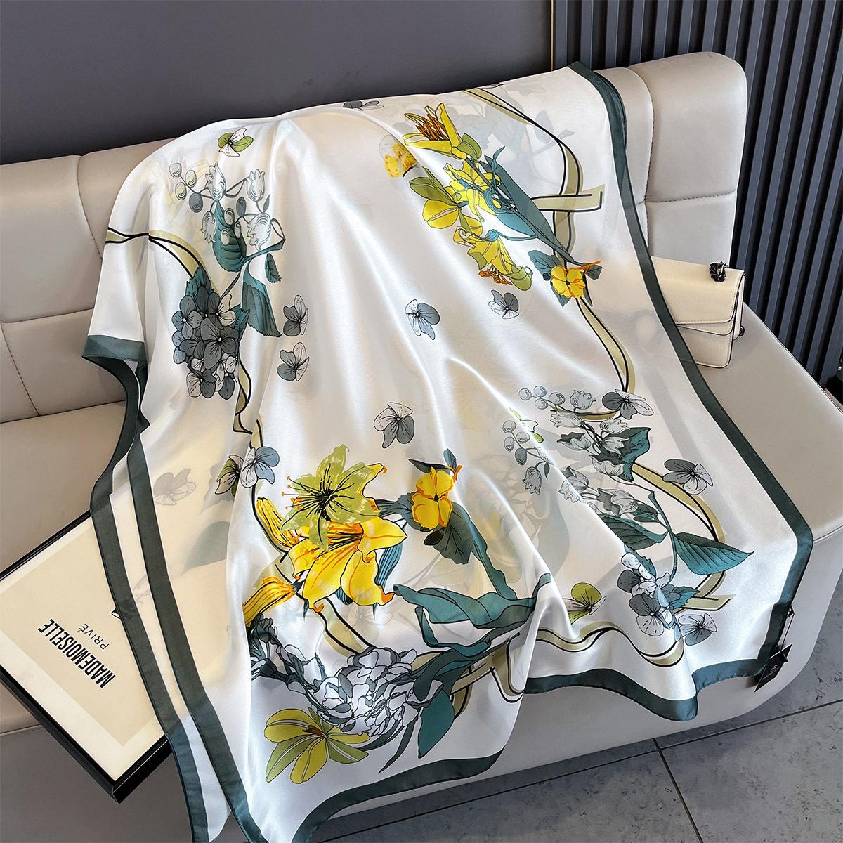 Luxury Brand Women Summer Scarf Floral Print Shawls Wraps Soft Female Muffler Hijab For Beach Travel 75-175cm
Luxury Brand Women Summer Scarf Floral Print Shawls Wraps Soft Female Muffler Hijab For Beach Travel 75-175cm