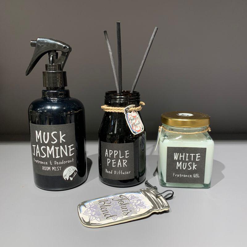 John s Blend Japanese Fragrance Air Purification Fresh Bathroom Room Wardrobe Solid Balm Spray Applepear Apple Pear (Spray) Other scents
John s Blend Japanese Fragrance Air Purification Fresh Bathroom Room Wardrobe Solid Balm Spray Applepear Apple Pear (Spray) Other scents
