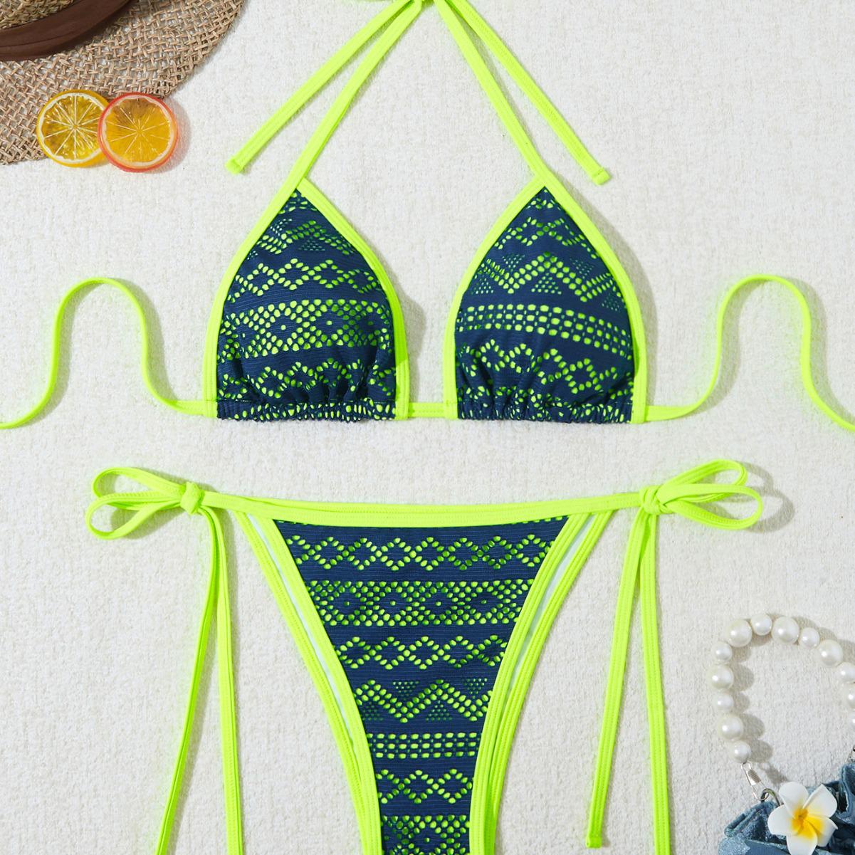 Women s Three-Piece Sexy Cross-Border European & American Bikini with Hollow Out Design. Small фарби люмінесцентні зелений колір
Women s Three-Piece Sexy Cross-Border European & American Bikini with Hollow Out Design. Small фарби люмінесцентні зелений колір