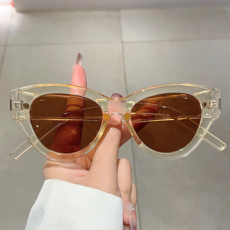 Неполяризованные популярные модные женские солнцезащитные очки Cat Eye, роскошные солнцезащитные очки в стиле ретро Jelly Tea Shades, мужские солнцезащитные очки Rivets
Неполяризованные популярные модные женские солнцезащитные очки Cat Eye, роскошные солнцезащитные очки в стиле ретро Jelly Tea Shades, мужские солнцезащитные очки Rivets