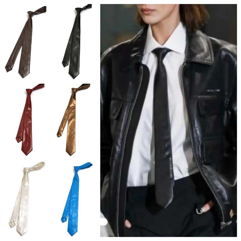 Solid Color Men Necktie Adjustable Retro Cravat Simple PU Leather Tie Boys колір світло кави
Solid Color Men Necktie Adjustable Retro Cravat Simple PU Leather Tie Boys колір світло кави