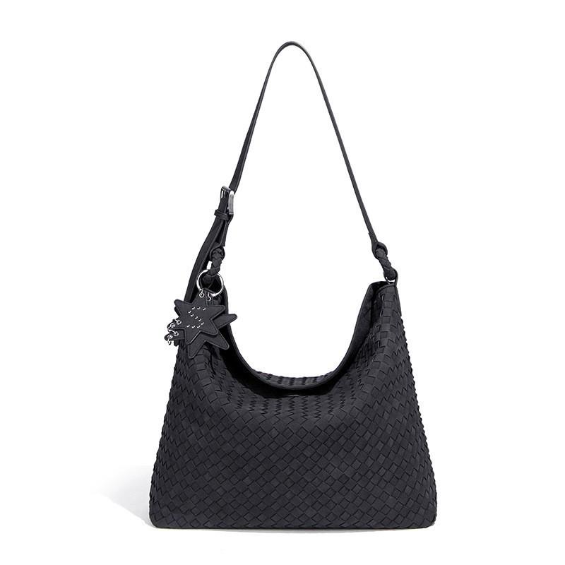 Autumn And Winter Hand-Woven Bucket Women S Bag, Matte Hand-Held Tote Bag, Retro Style Shoulder Oblique Span Bag 37*12*38 чорний
Autumn And Winter Hand-Woven Bucket Women S Bag, Matte Hand-Held Tote Bag, Retro Style Shoulder Oblique Span Bag 37*12*38 чорний