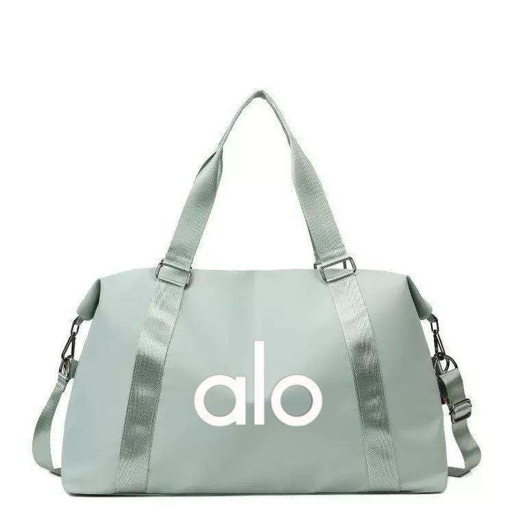 Sports and fitness crossbody bag, portable yoga bag, dry and wet separation, waterproof, large capacity, short-trip travel bag зелений
Sports and fitness crossbody bag, portable yoga bag, dry and wet separation, waterproof, large capacity, short-trip travel bag зелений