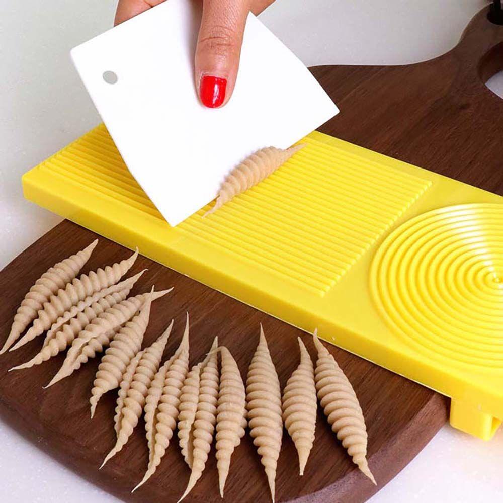Maker Pasta Maker Baking Pan Mould Pasta Board Macaroni Making Tool Kitchen Gadgets Rolling Pin
Maker Pasta Maker Baking Pan Mould Pasta Board Macaroni Making Tool Kitchen Gadgets Rolling Pin