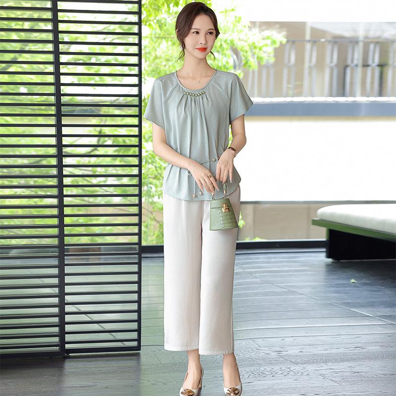 2026 Summer Chiffon Shirt Set for Mom: Elegant Short-sleeved Top for Middle-aged Women XL (105-120 lbs)
2026 Summer Chiffon Shirt Set for Mom: Elegant Short-sleeved Top for Middle-aged Women XL (105-120 lbs)