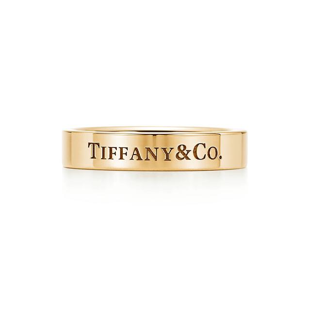 Tiffany & Co. ® Серія 4 мм Логотип-літера 18K Золотий перстень Унісекс персні Жовтий GRP10242 Box+Shopping Bag,8.5
Tiffany & Co. ® Серія 4 мм Логотип-літера 18K Золотий перстень Унісекс персні Жовтий GRP10242 Box+Shopping Bag,8.5