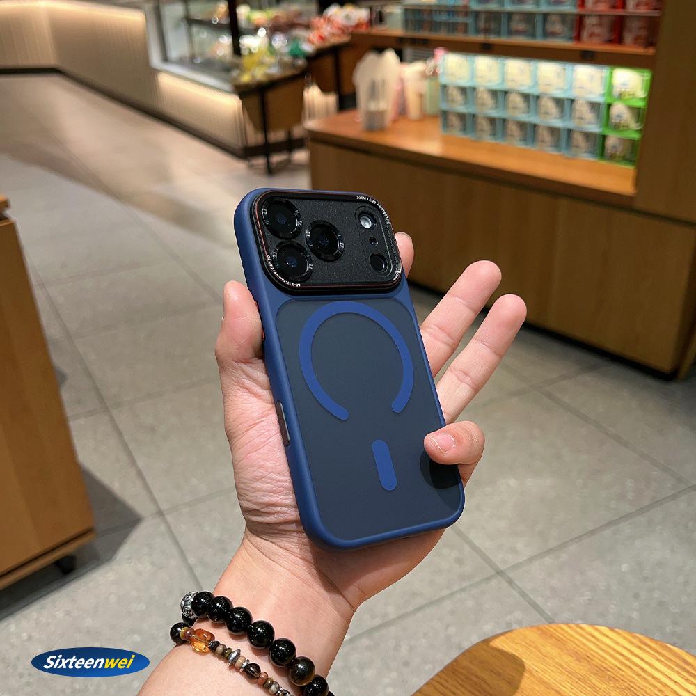 Compatible Protective Lens: iPhone 17 Pro Max Case with Magnetic Adsorption and Leica Matte Finish. iPhone 14
Compatible Protective Lens: iPhone 17 Pro Max Case with Magnetic Adsorption and Leica Matte Finish. iPhone 14