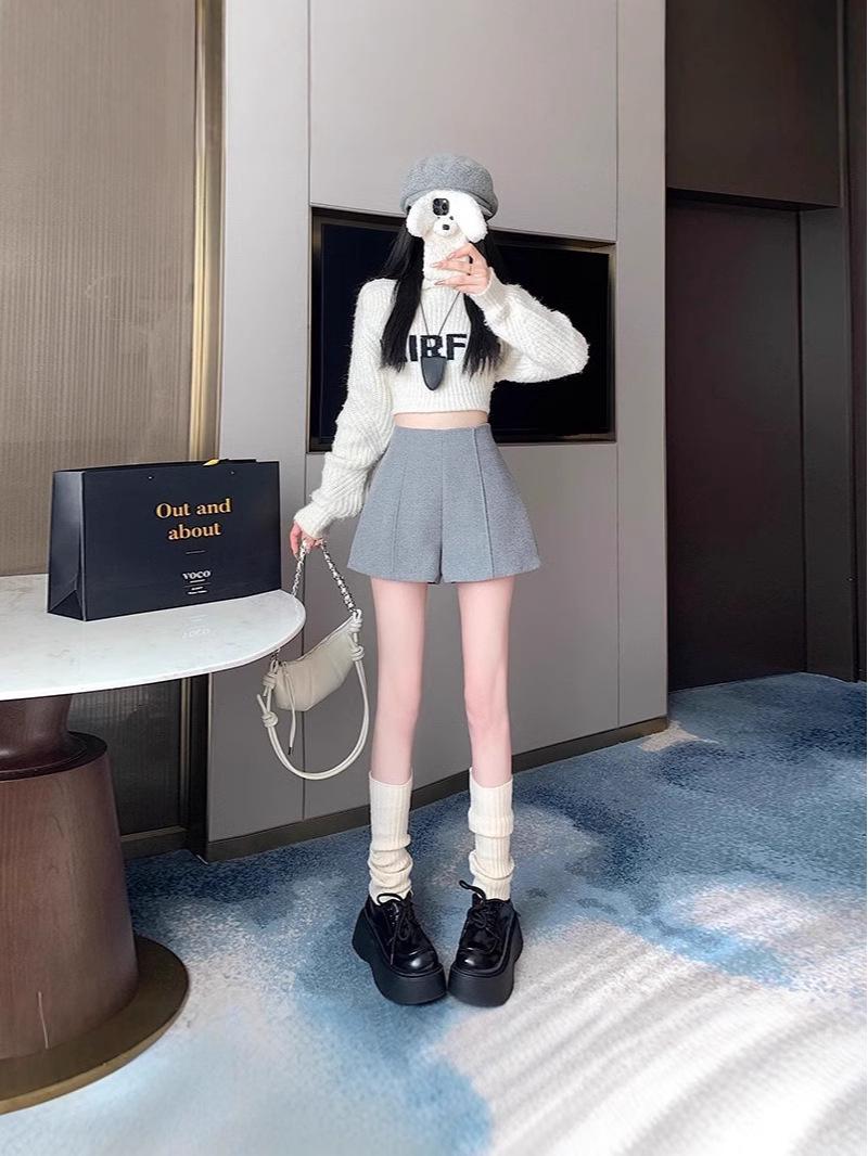 Women s Gray Retro Woolen Booty Shorts - Autumn/Winter Casual Straight Wide Leg Pants 4XL
Women s Gray Retro Woolen Booty Shorts - Autumn/Winter Casual Straight Wide Leg Pants 4XL