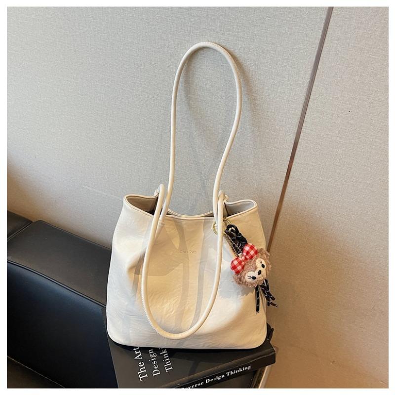 Ретро сумка женская большой вместимости новая осенне-зимняя универсальная сумка через плечо популярная текстура сумка-тоут для通勤