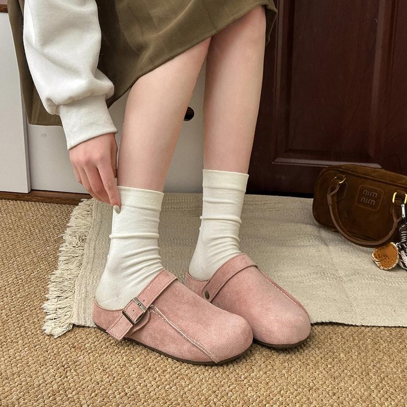 Boken slippers women s 2025 spring and autumn new retro lazy people wear half slippers outside the soft leather thick-soled bag head 35 жёлтый
Boken slippers women s 2025 spring and autumn new retro lazy people wear half slippers outside the soft leather thick-soled bag head 35 жёлтый