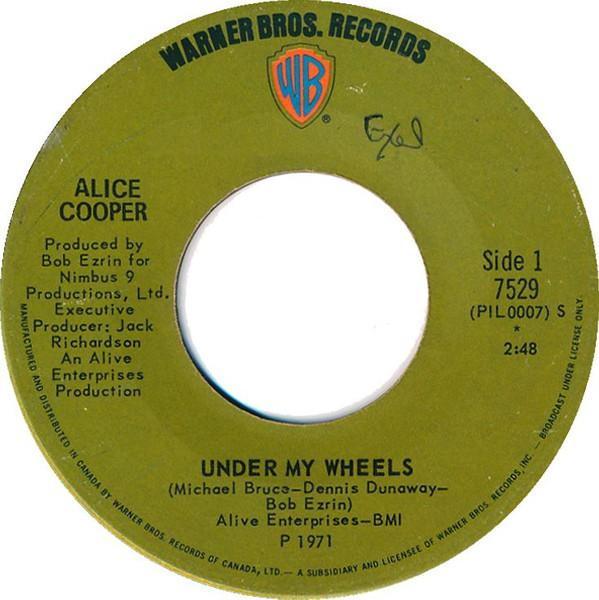 7-дюймовая пластинка ALICE COOPER - Under My Wheels 7529 Warner Bros. Канада Рок 1971 Б/У
7-дюймовая пластинка ALICE COOPER - Under My Wheels 7529 Warner Bros. Канада Рок 1971 Б/У