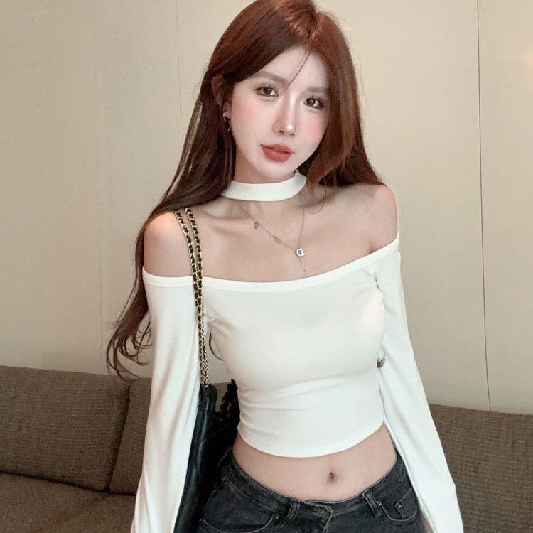 Hollow neck long-sleeved T-shirt women s autumn Korean version 2025 new Spice Girl short slim and thin outer bottoming shirt One Size (80-120) білий
Hollow neck long-sleeved T-shirt women s autumn Korean version 2025 new Spice Girl short slim and thin outer bottoming shirt One Size (80-120) білий