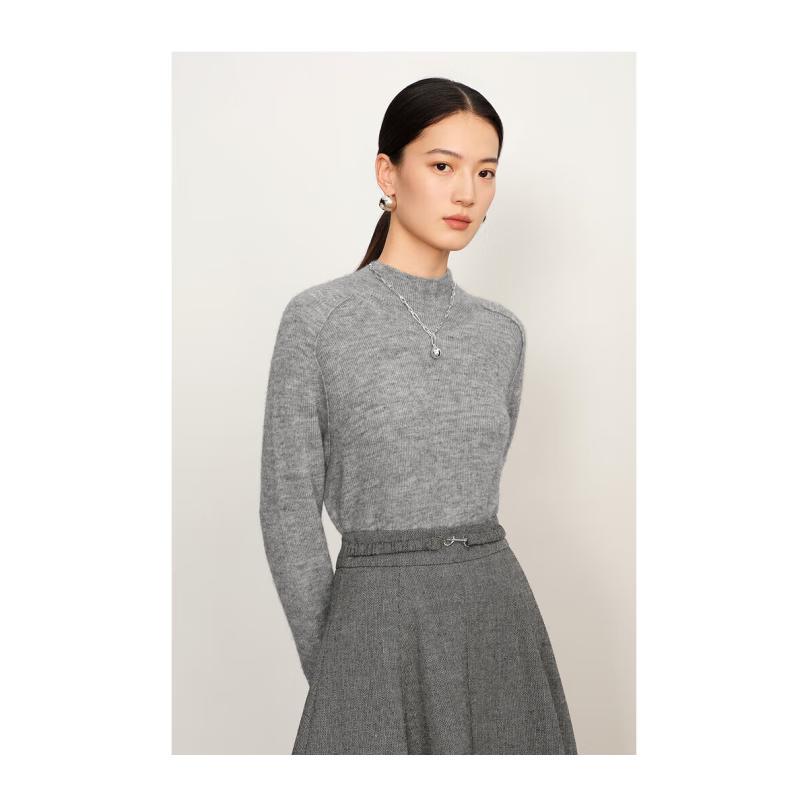 Women s Seamless Wool Blend Half-Turtleneck Sweater XL
Women s Seamless Wool Blend Half-Turtleneck Sweater XL