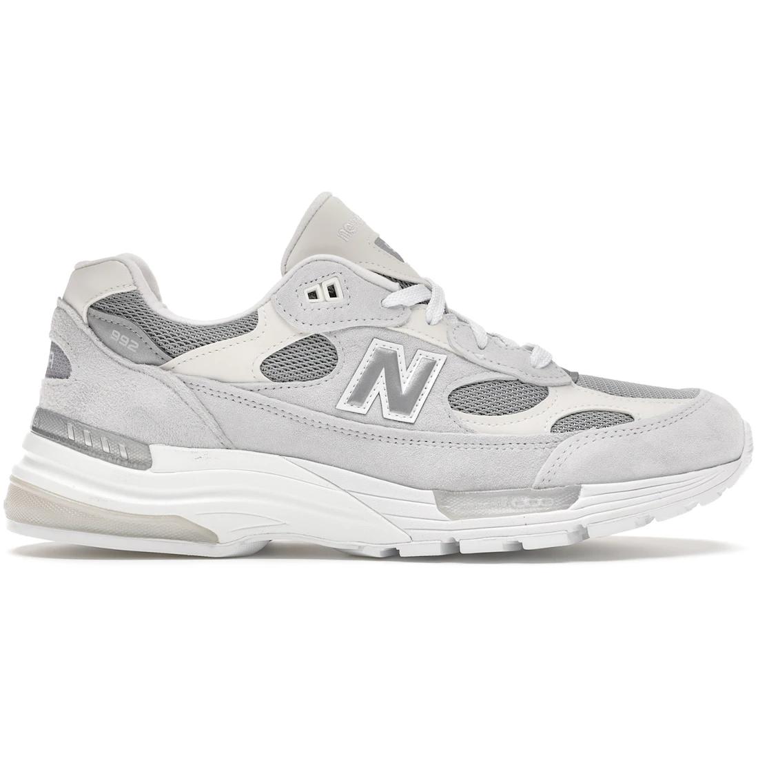 Sneaker New Balance 992 White Silver Nimbus Cloud(M992NC) 41.5
Sneaker New Balance 992 White Silver Nimbus Cloud(M992NC) 41.5