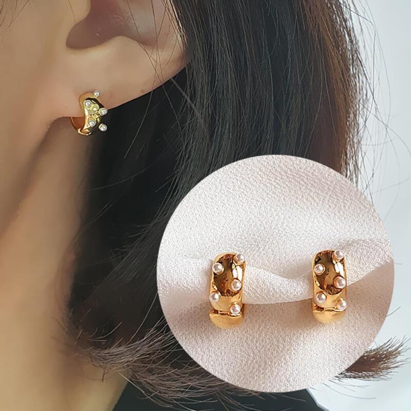 Kibadah Mini Pearl Point Women s One-Touch Earrings gold
Kibadah Mini Pearl Point Women s One-Touch Earrings gold