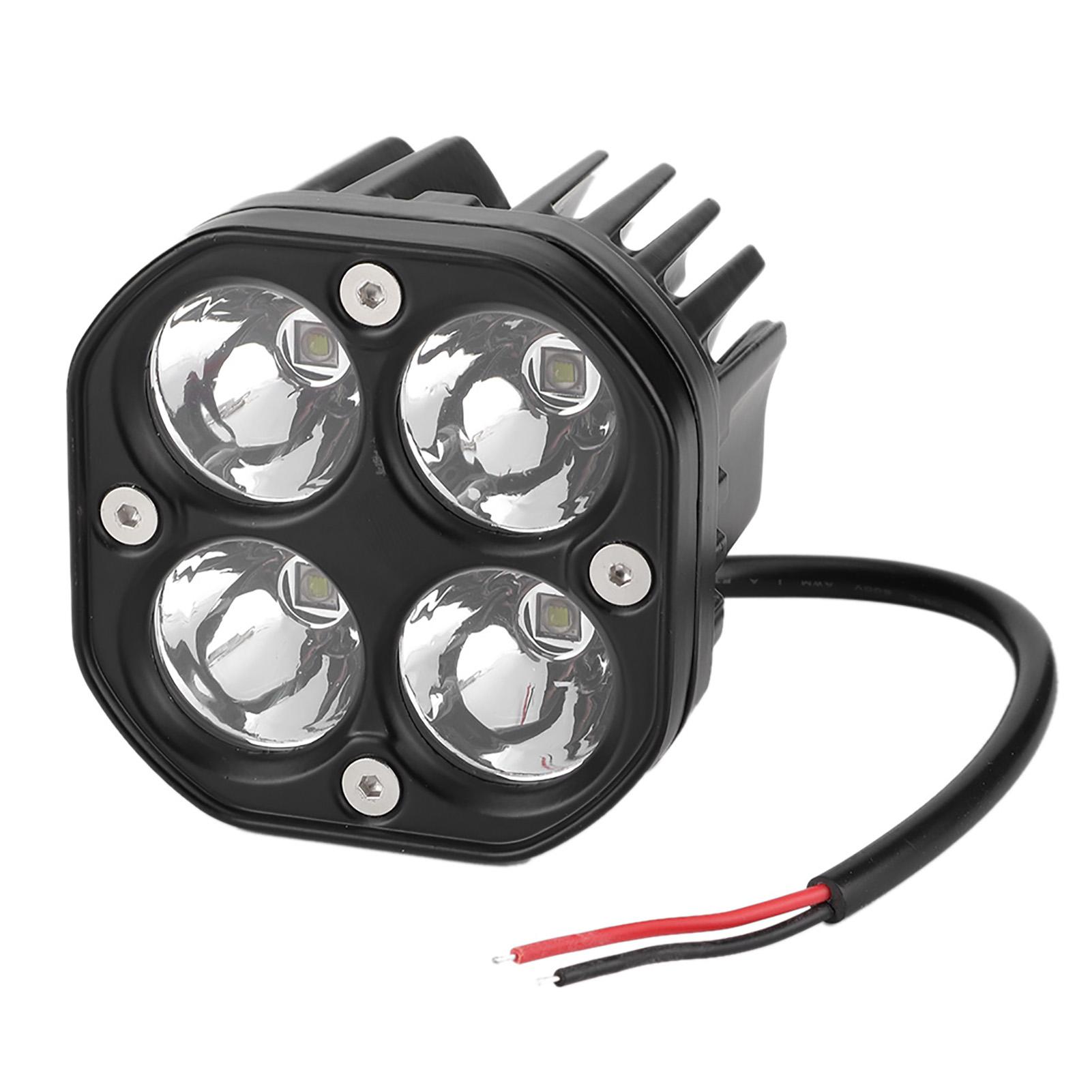 Универсальные прожекторы 40 Вт светодиодный квадратный рабочий свет автомобильная светодиодная фара для внедорожника
Универсальные прожекторы 40 Вт светодиодный квадратный рабочий свет автомобильная светодиодная фара для внедорожника