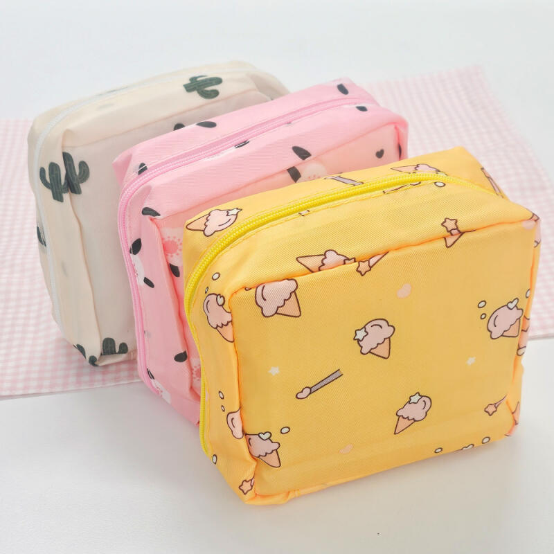 Square Printed Multipurpose Sanitary Napkin Zipper Pouch (3 Colors) pink
Square Printed Multipurpose Sanitary Napkin Zipper Pouch (3 Colors) pink