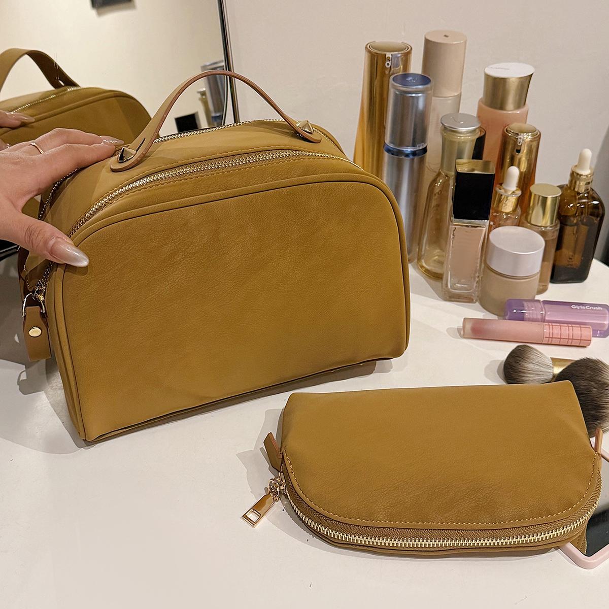 Trendy Minimalist Fashi Toiletry Storage Bag New Model Large Capacity Portable Makeup Bag for Commuting and Work Gift хакі
Trendy Minimalist Fashi Toiletry Storage Bag New Model Large Capacity Portable Makeup Bag for Commuting and Work Gift хакі