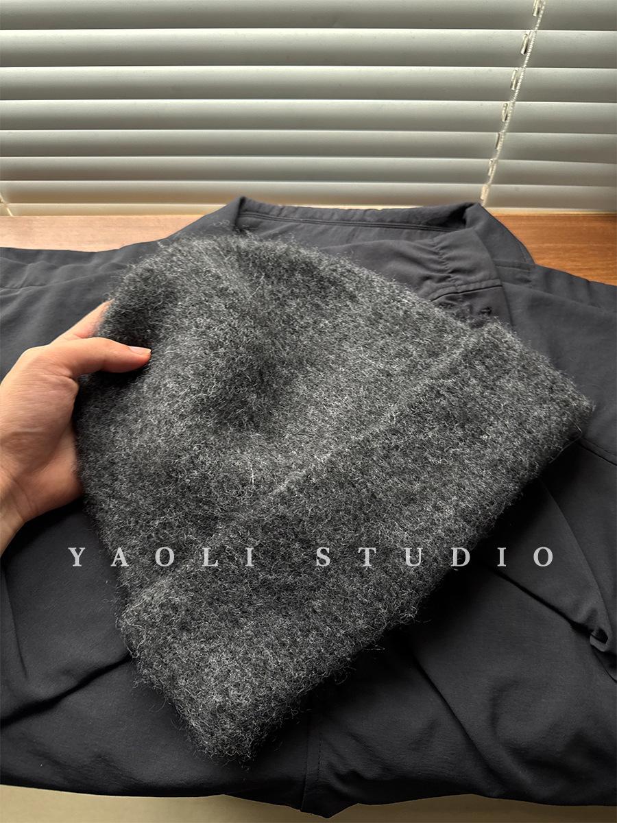 Ruth/Korean solid color knitted plush pullover hat for children, warm in autumn and winter, big head circumference, small face, cold hat male tide M(55-60cm) темно-сірий
Ruth/Korean solid color knitted plush pullover hat for children, warm in autumn and winter, big head circumference, small face, cold hat male tide M(55-60cm) темно-сірий