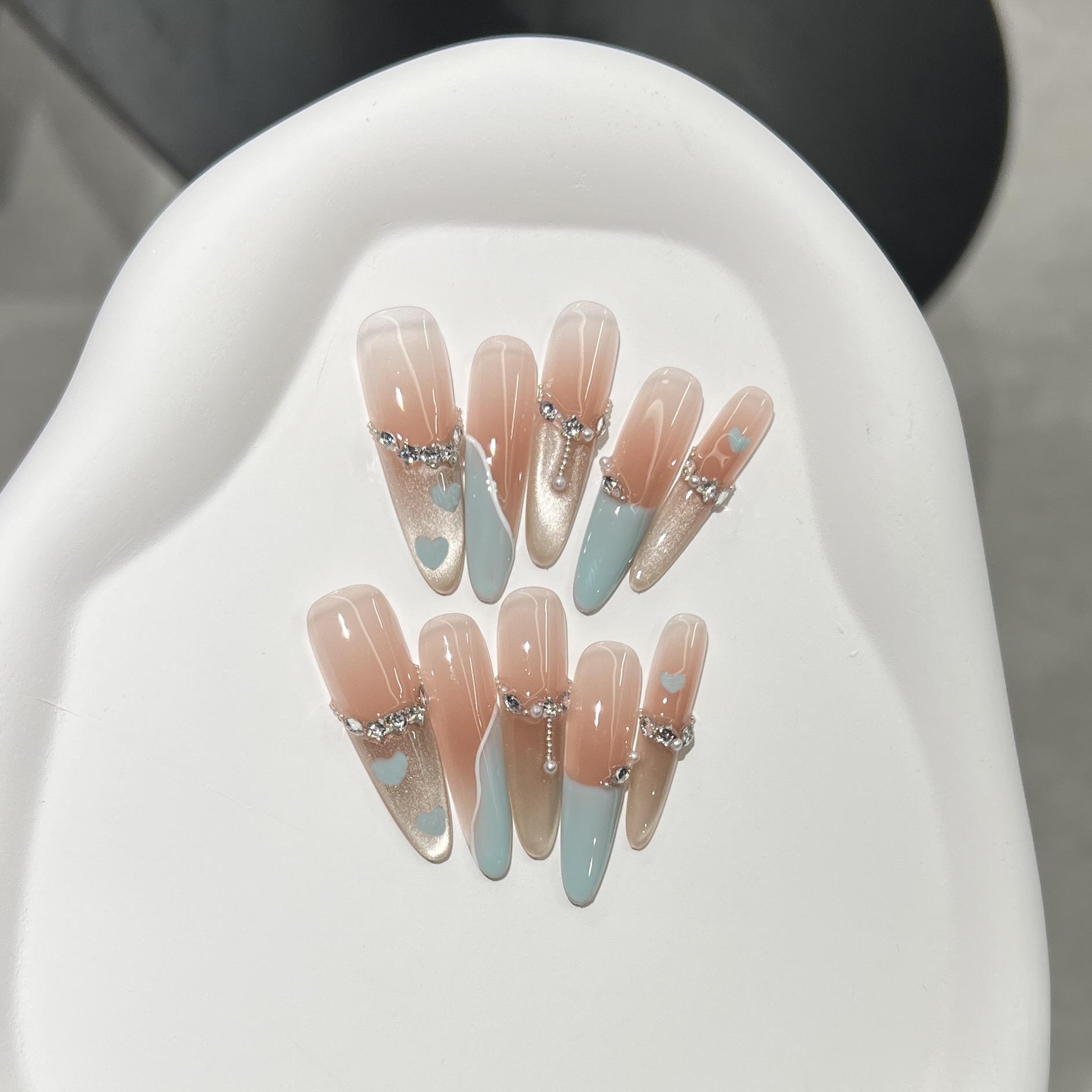 Чистая носимая броня для рук с высококлассной наклейкой для нейл-арта «кошачий глаз», французский румянец, темперамент белой ногтевой пластины «битое стекло» Small S
Чистая носимая броня для рук с высококлассной наклейкой для нейл-арта «кошачий глаз», французский румянец, темперамент белой ногтевой пластины «битое стекло» Small S