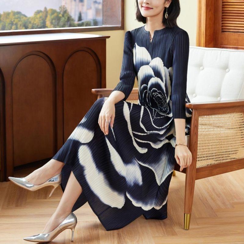 Элегантное и богатое плиссированное платье с рукавами 3/4 и цветочным принтом пионов для женщин, утягивающее нижнюю юбку One Size
Элегантное и богатое плиссированное платье с рукавами 3/4 и цветочным принтом пионов для женщин, утягивающее нижнюю юбку One Size