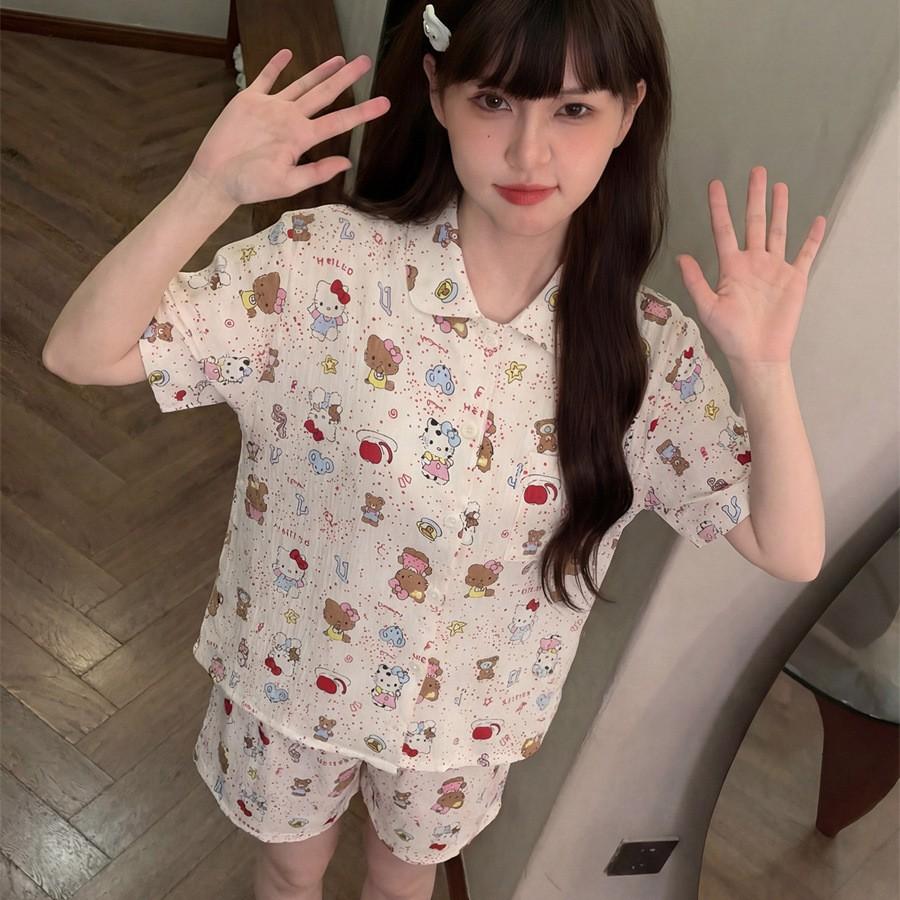 Full of cartoon Kitty cat girl pajamas summer short-sleeved shorts cardigan two-piece set can be worn outside ins loungewear S
Full of cartoon Kitty cat girl pajamas summer short-sleeved shorts cardigan two-piece set can be worn outside ins loungewear S