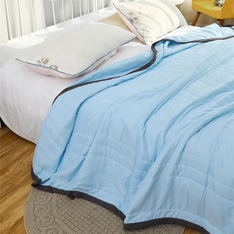 Ice Blanket For All-Season - Summer Cooler Quilt For Hot Sleepers And Night Sweats High Guality Gray 140 X 200Cm-B61B
Ice Blanket For All-Season - Summer Cooler Quilt For Hot Sleepers And Night Sweats High Guality Gray 140 X 200Cm-B61B
