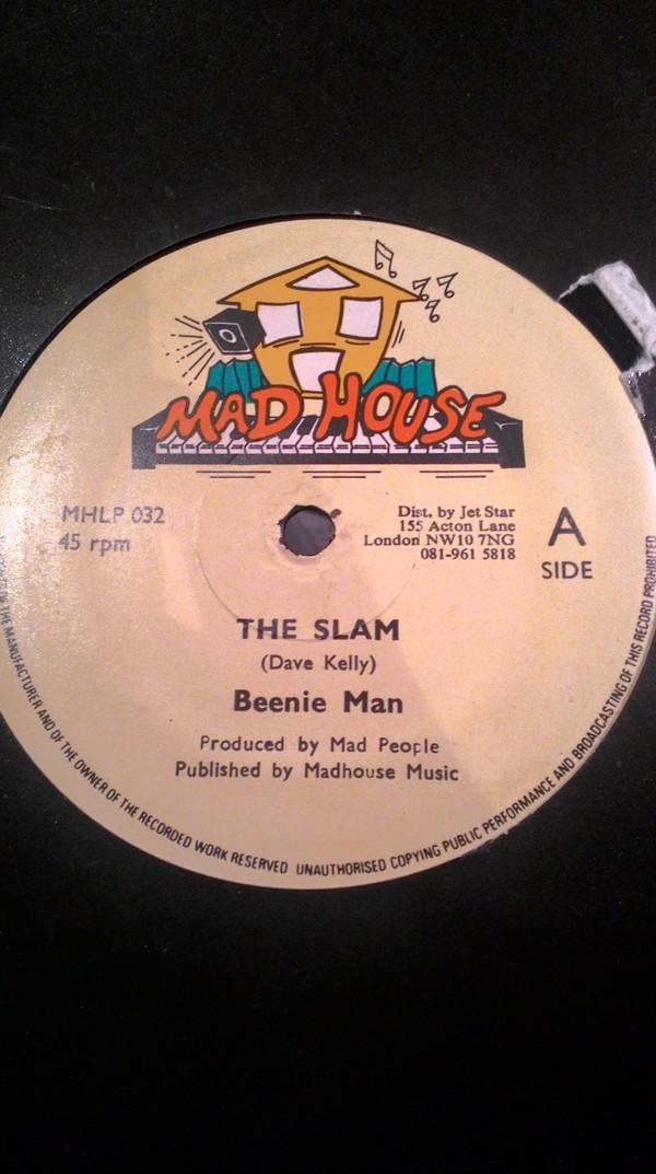 12inch Record BEENIE MAN - The Slam / Certain Gal MHLP032 Mad House UK Reggae, Ska & Dub Used
12inch Record BEENIE MAN - The Slam / Certain Gal MHLP032 Mad House UK Reggae, Ska & Dub Used