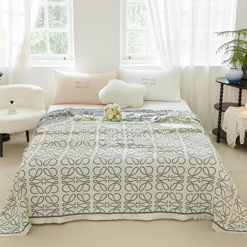 Хлопковое летнее одеяло для сна, одеяло для кондиционера, летнее одинарное и двуспальное одеяло для кондиционера 150*200cm
Хлопковое летнее одеяло для сна, одеяло для кондиционера, летнее одинарное и двуспальное одеяло для кондиционера 150*200cm