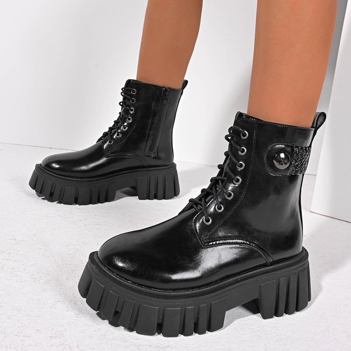 Fashion New Women Motorcycle Boots Casual Shoes Woman Leather Minimalist Classic Punk Female Goth Shoes Platform Boots Women Botas Mujer 36
Fashion New Women Motorcycle Boots Casual Shoes Woman Leather Minimalist Classic Punk Female Goth Shoes Platform Boots Women Botas Mujer 36