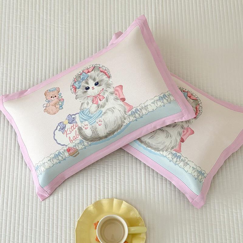 Shengbei Ice Silk Persian Cat Kids Pillow Set
Shengbei Ice Silk Persian Cat Kids Pillow Set