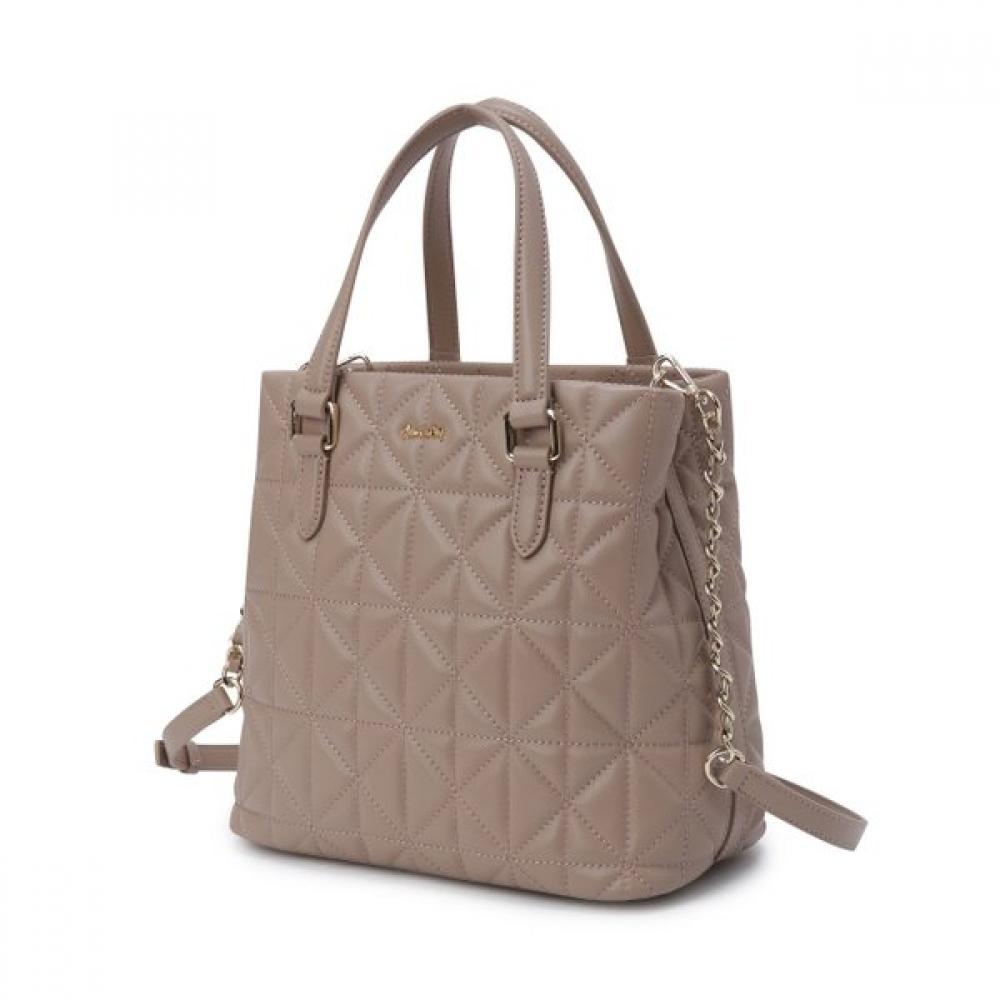 Kumkang Women Small Quilting Cowhide Tote Bag Bagto2401wrenf3 F1 blacks
Kumkang Women Small Quilting Cowhide Tote Bag Bagto2401wrenf3 F1 blacks