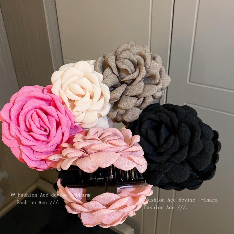 Korean Fashion Flower Hair Clip: Sweet Girl Shark Claw for Updos - Fresh, Stylish Hair Accessory
Korean Fashion Flower Hair Clip: Sweet Girl Shark Claw for Updos - Fresh, Stylish Hair Accessory