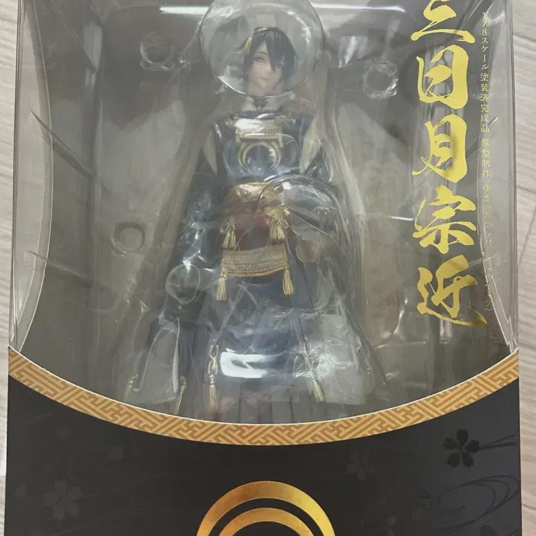 Doken Nanmu Mikazuki Munechika Scale Figure
Doken Nanmu Mikazuki Munechika Scale Figure