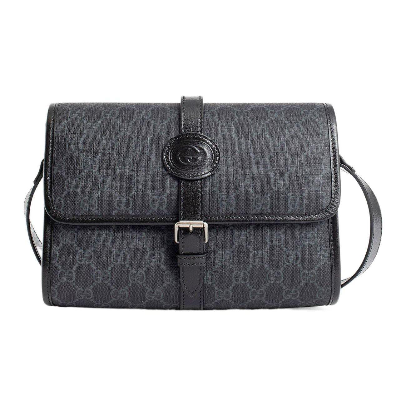Gucci Interlocking Double G Logo Monogram Canvas And Leather Messenger Bag Men bags Black 745679-92TCN-1000 Basic Set (Bag+Dust Bag)
Gucci Interlocking Double G Logo Monogram Canvas And Leather Messenger Bag Men bags Black 745679-92TCN-1000 Basic Set (Bag+Dust Bag)