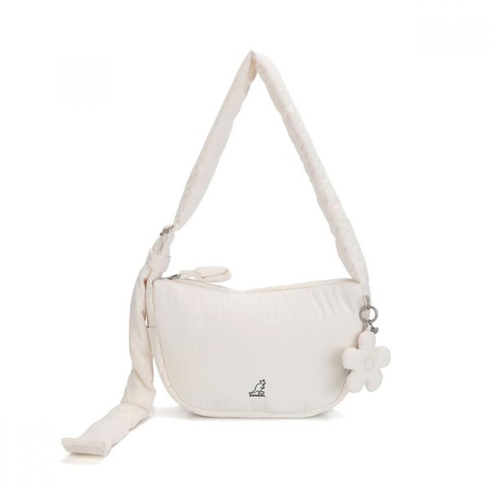 Kangol Puffer Round Crossbody Bag Ivory 3370 OS
Kangol Puffer Round Crossbody Bag Ivory 3370 OS