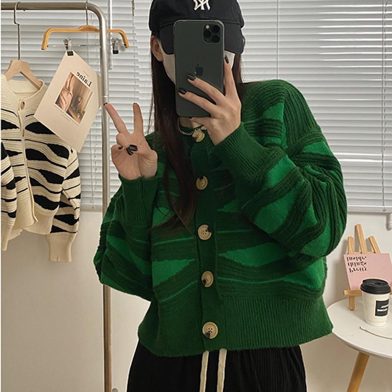 Осень и зима новый корейский дизайн нишевый волнообразный полосатый вязаный кардиган свитер женский 6628# One size зелёный
Осень и зима новый корейский дизайн нишевый волнообразный полосатый вязаный кардиган свитер женский 6628# One size зелёный