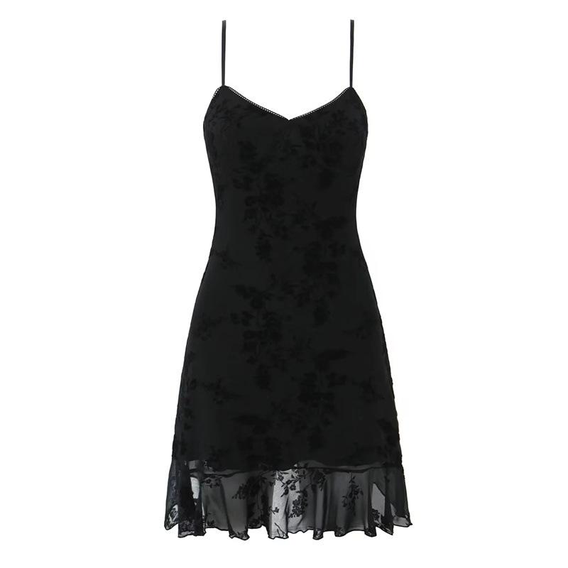 Elegant Black Floral Flocked Bodycon Slip Dress for Women - Summer Waist-Cinching V-Neck Design. Medium чорний
Elegant Black Floral Flocked Bodycon Slip Dress for Women - Summer Waist-Cinching V-Neck Design. Medium чорний