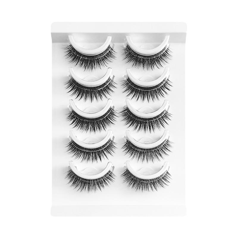 False eyelashes natural simulation fairy hair stable supply one piece European and American curled eyelashes
False eyelashes natural simulation fairy hair stable supply one piece European and American curled eyelashes