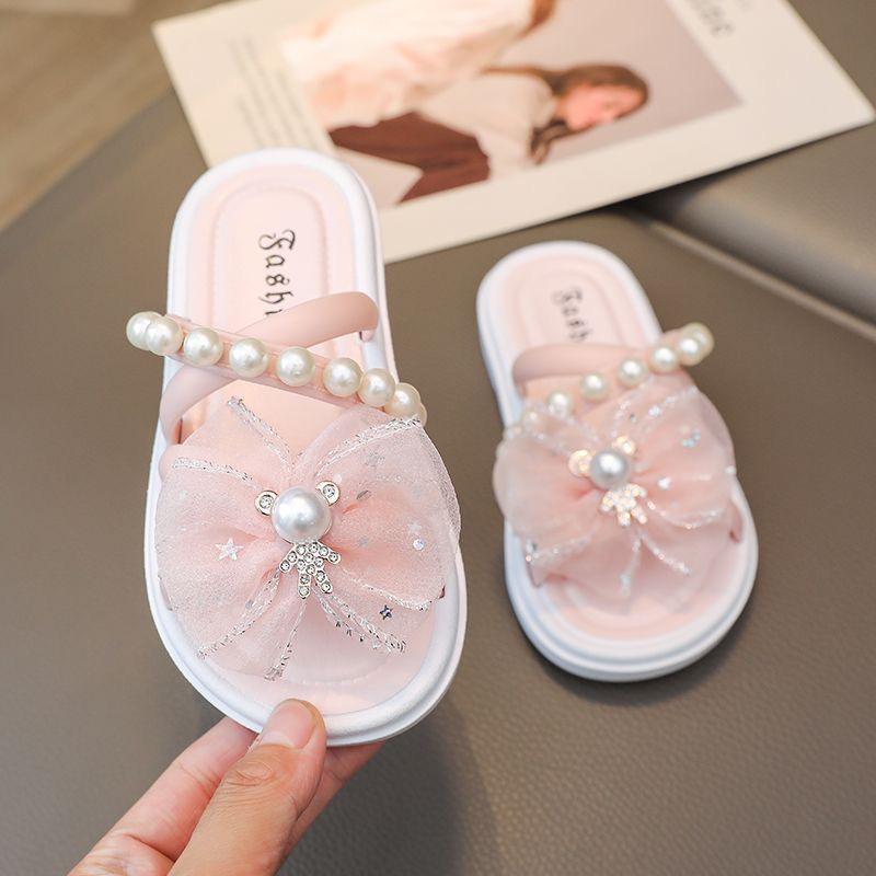 Adorable Summer Girls Non-Slip Soft Sole Indoor Slippers – Perfect for Seaside Vacations and Baby Wear! Size 28-29 (Fits 17cm foot)
Adorable Summer Girls Non-Slip Soft Sole Indoor Slippers – Perfect for Seaside Vacations and Baby Wear! Size 28-29 (Fits 17cm foot)