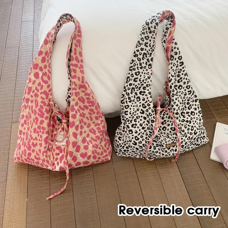 Women Casual Crossbody Bag Double Sided Polka Dots Large Capacity Lightweight Shoulder Dumpling Bag for Commuting Travel Sports
Women Casual Crossbody Bag Double Sided Polka Dots Large Capacity Lightweight Shoulder Dumpling Bag for Commuting Travel Sports