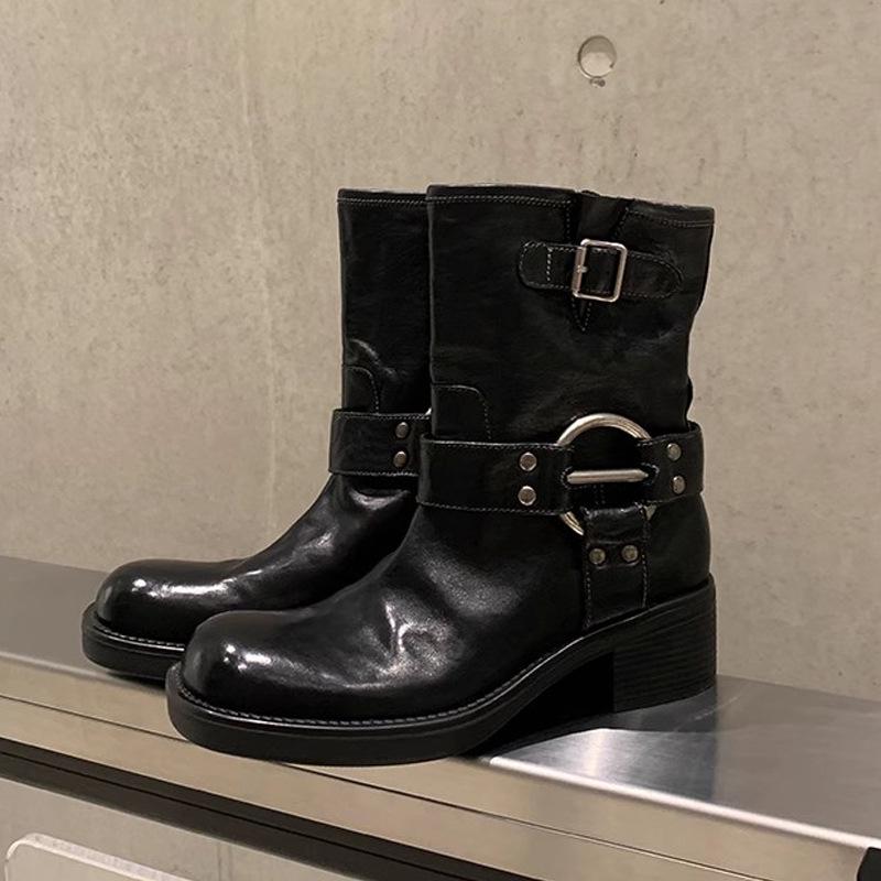 Grape Mom Punk Sweetheart~Retro Leather Motorcycle Boots with Metal Buckle and Chunky Heel, New for 2024 36
Grape Mom Punk Sweetheart~Retro Leather Motorcycle Boots with Metal Buckle and Chunky Heel, New for 2024 36