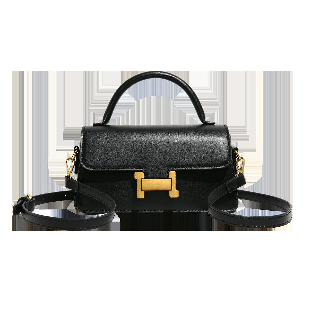 Квадратная сумка женская осенне-зимняя новая с пряжкой модная простая текстурная сумка через плечо на одном плече популярная в этом году чёрный