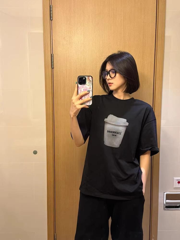 Women s Black Retro Oversized Cotton T-Shirt - Short Sleeve, Straight Shoulder, Summer Trend XXL
Women s Black Retro Oversized Cotton T-Shirt - Short Sleeve, Straight Shoulder, Summer Trend XXL
